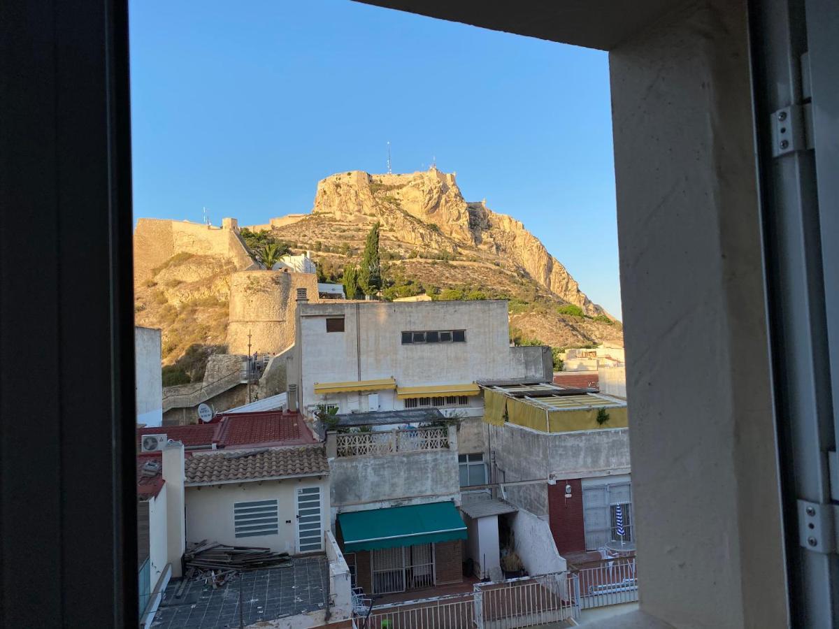 Corazon De Alicante Con Vistas Al Mar Y Al Castillo Bagian luar foto
